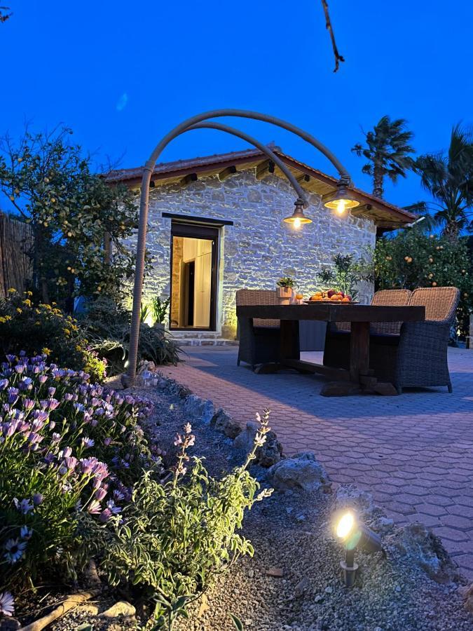 Villa Aspasia With Private Jacuzzi - Oasis Resort Kokkinos Pirgos Luaran gambar