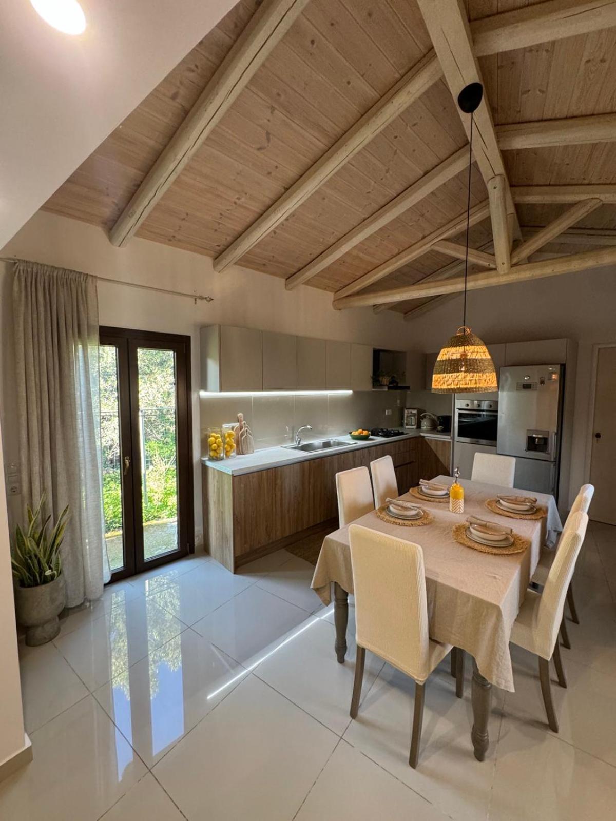 Villa Aspasia With Private Jacuzzi - Oasis Resort Kokkinos Pirgos Luaran gambar