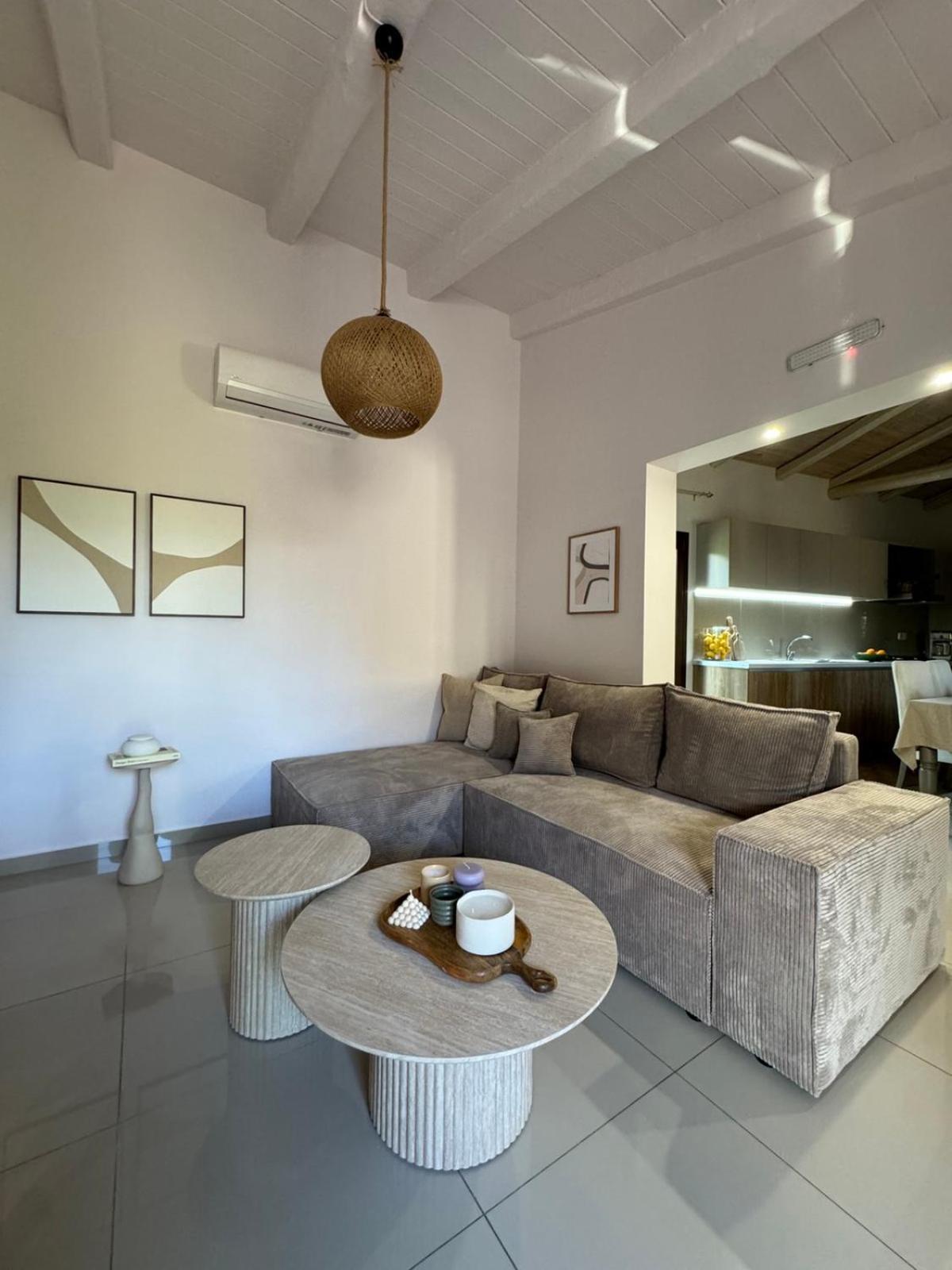 Villa Aspasia With Private Jacuzzi - Oasis Resort Kokkinos Pirgos Luaran gambar